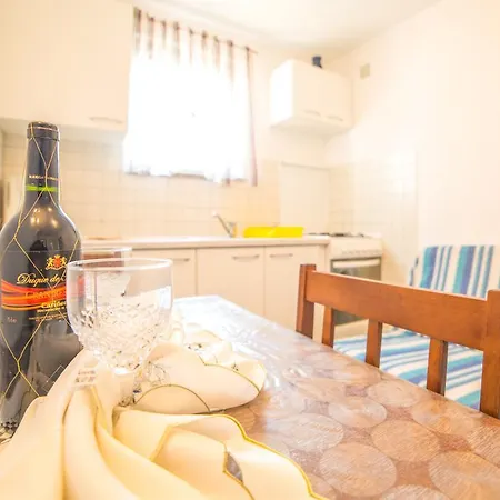 Apartament Marijan 1059 Štinjan